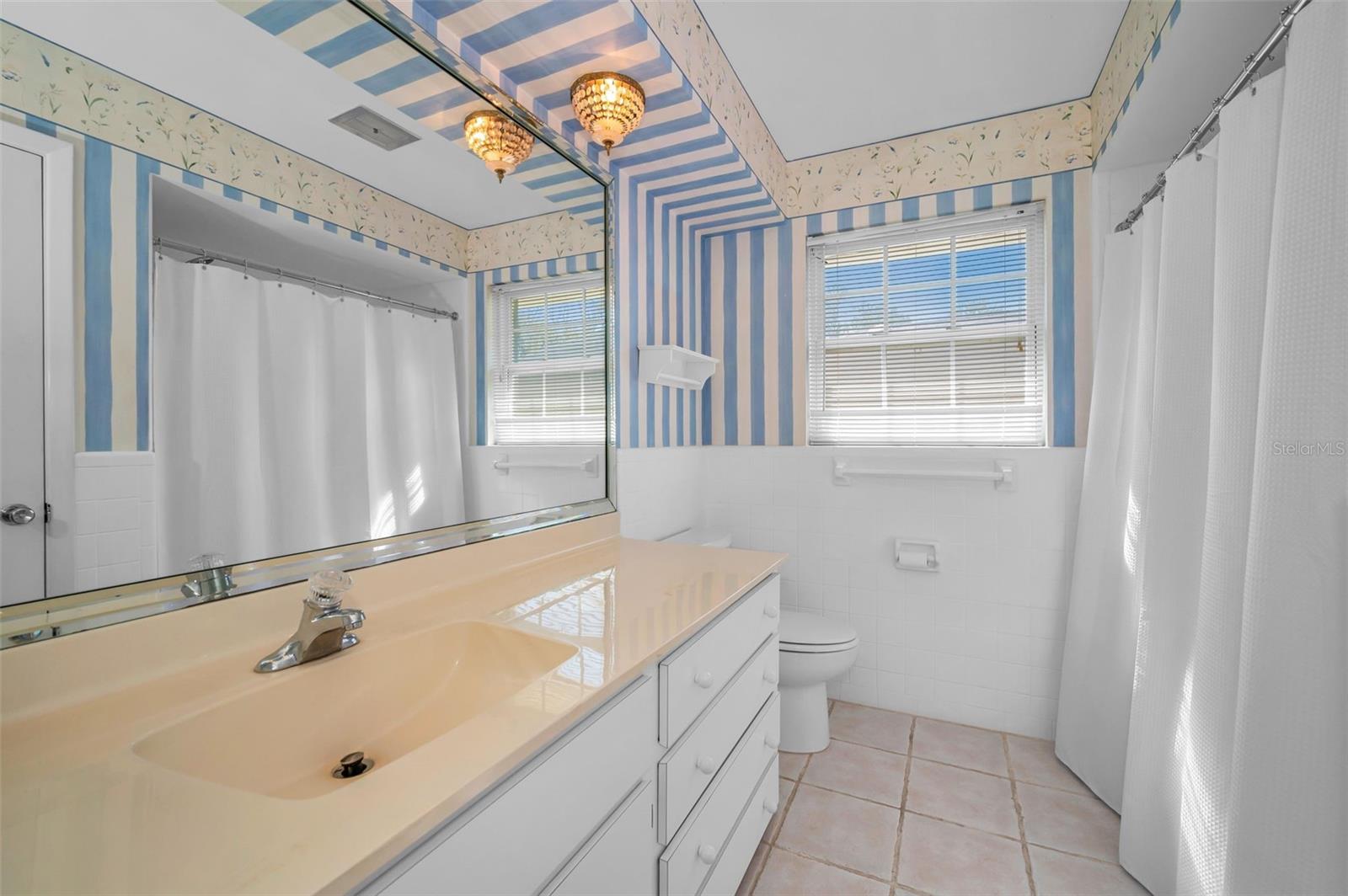 BELLEAIR ESTATES REV 3RD ADD - Residential