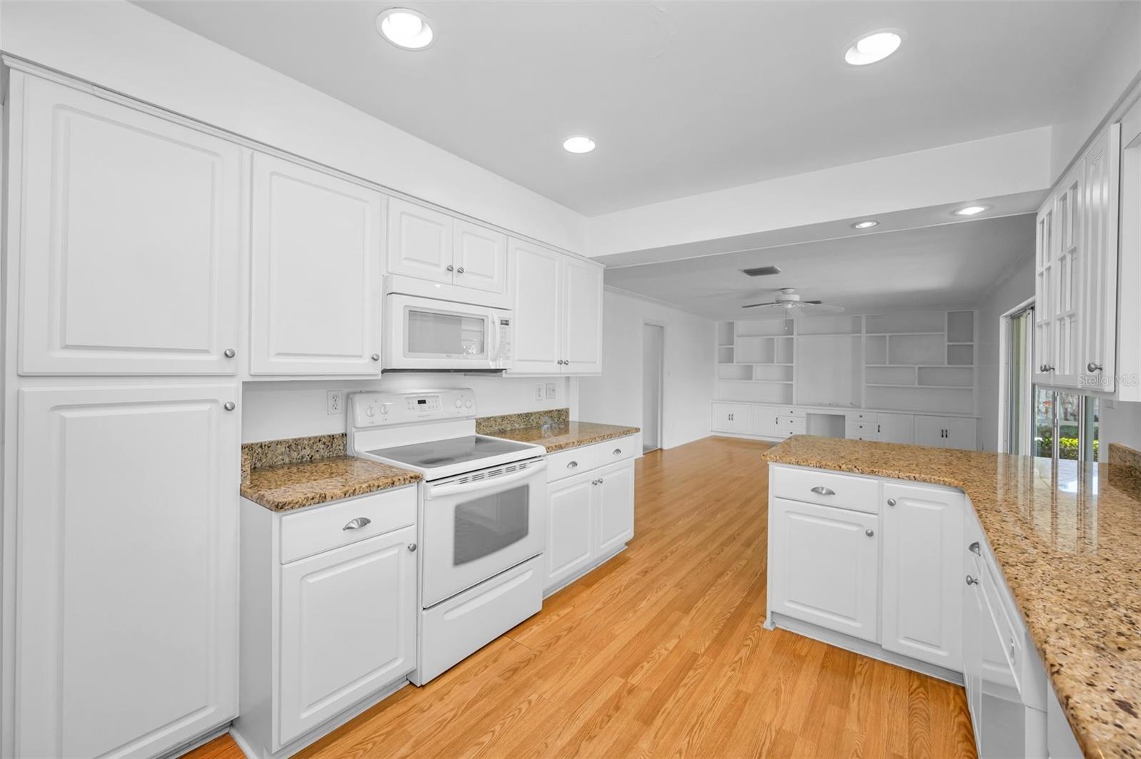 BELLEAIR ESTATES REV 3RD ADD - Residential