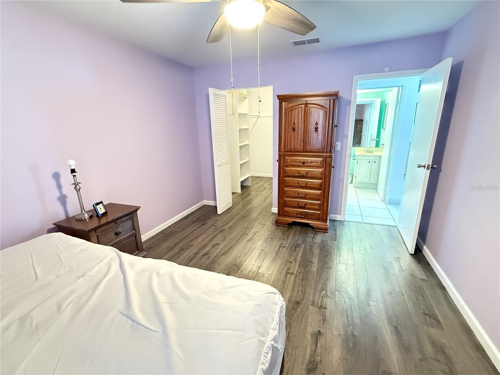 DORCHESTER B CONDO - Residential