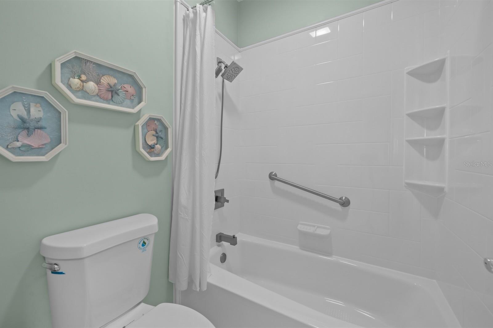 RIVER VIEW POINT - Residential