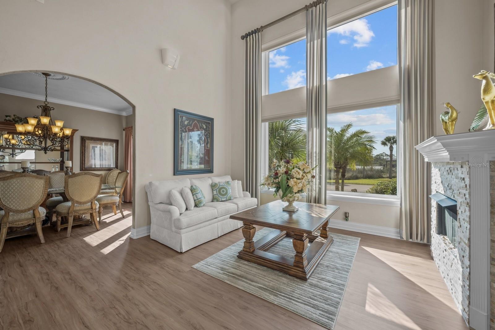 RIVER VIEW POINT - Residential