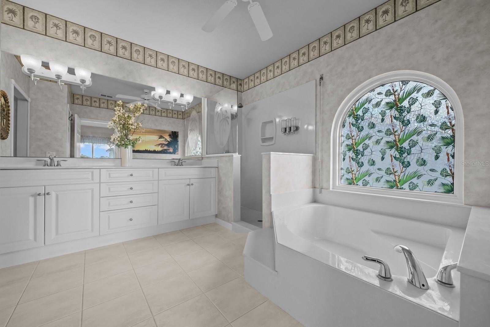 RIVER VIEW POINT - Residential