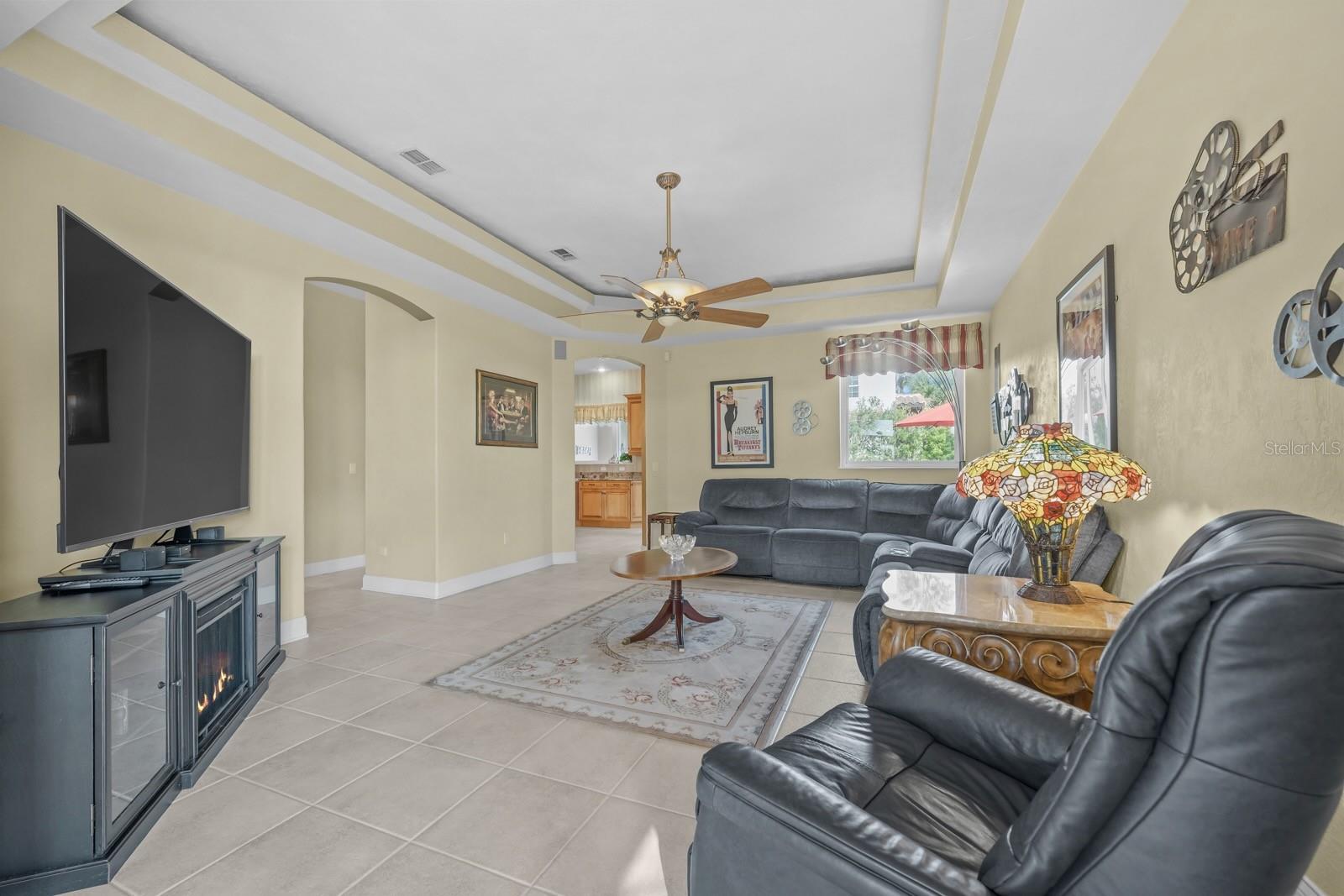 RIVER VIEW POINT - Residential