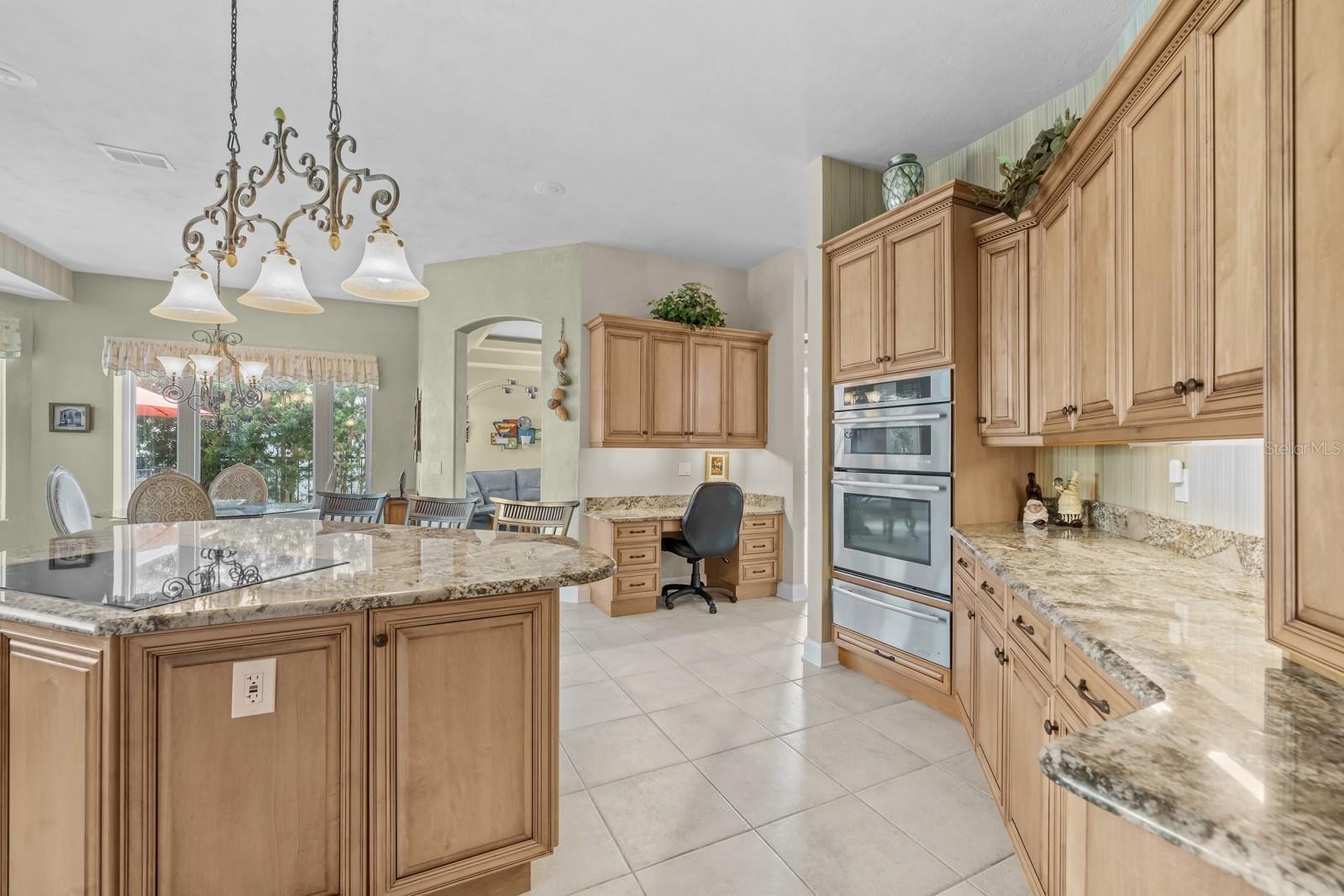 RIVER VIEW POINT - Residential