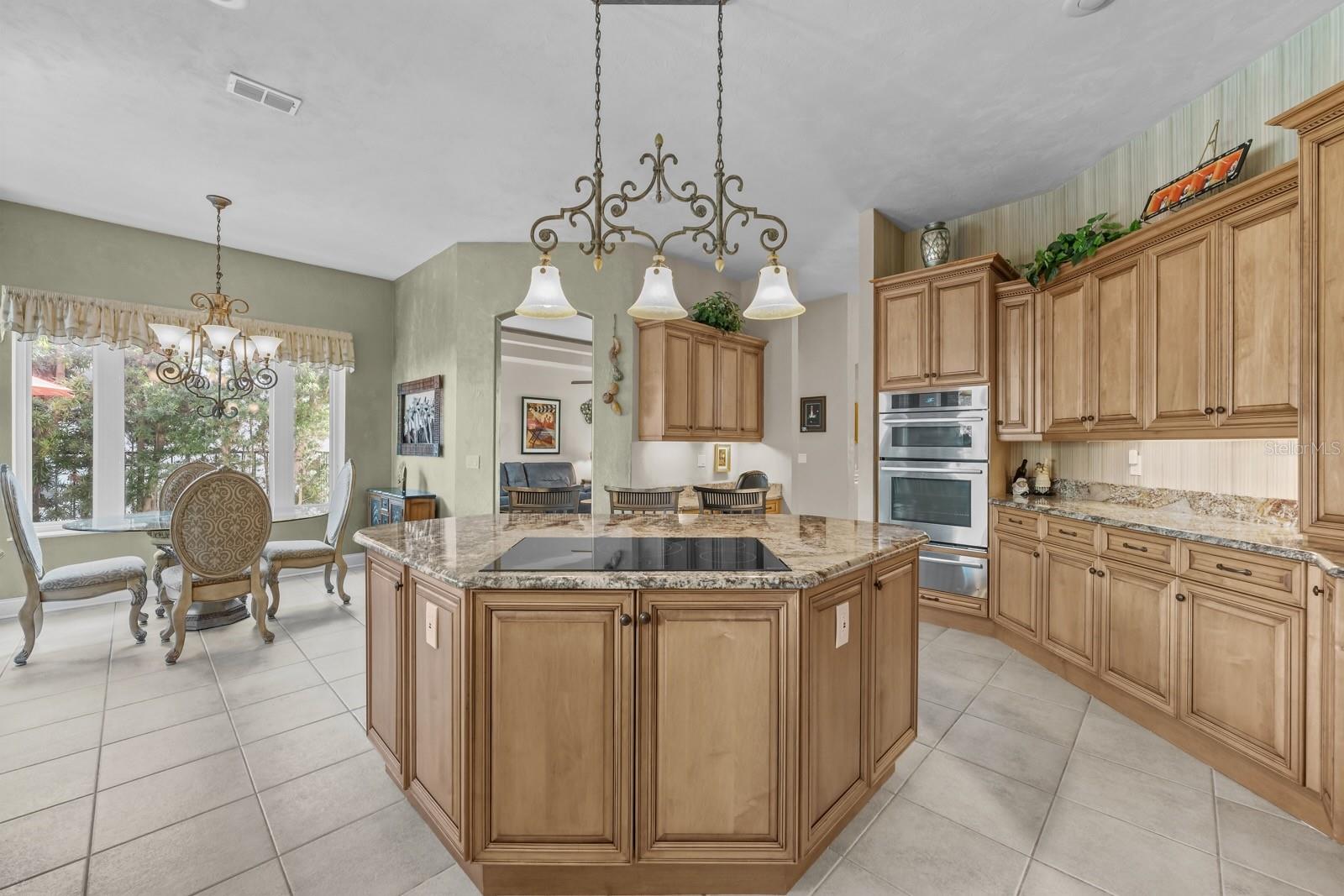 RIVER VIEW POINT - Residential