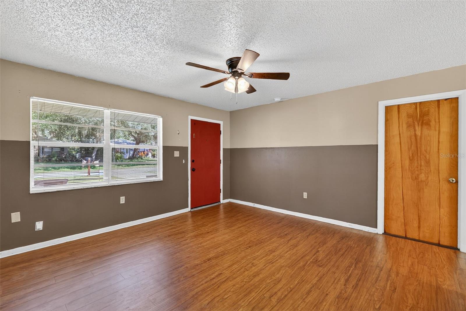 LAKEWOOD PARK - Residential