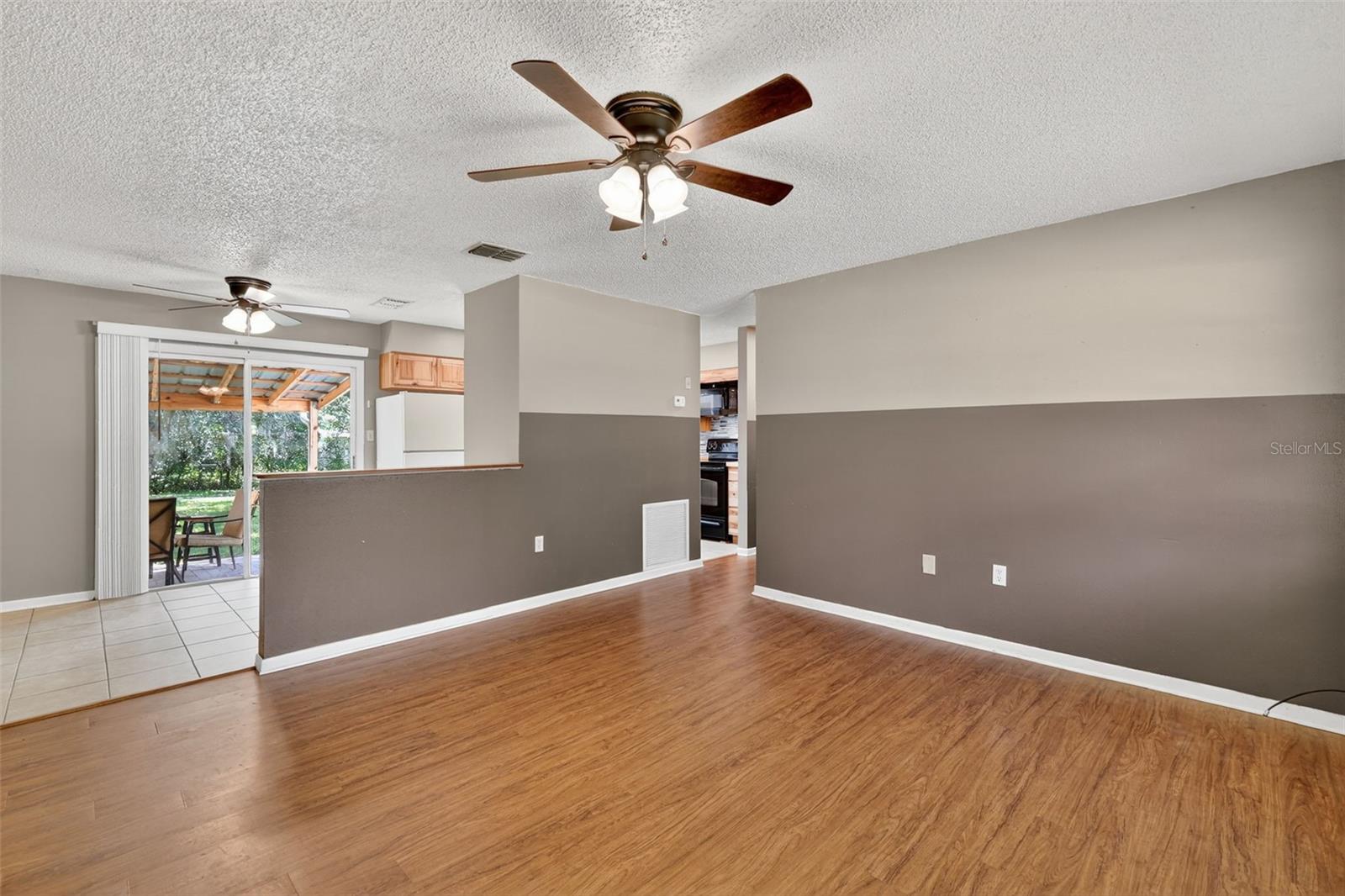 LAKEWOOD PARK - Residential
