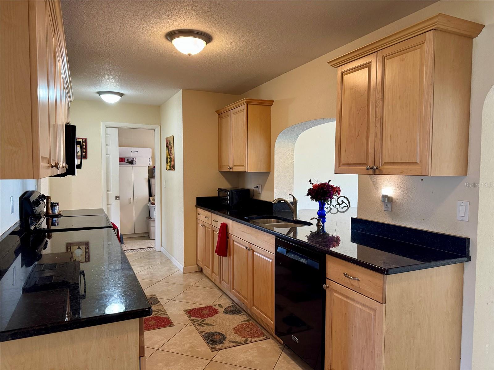 RIDGEWOOD ESTATES 14TH ADD - Residential