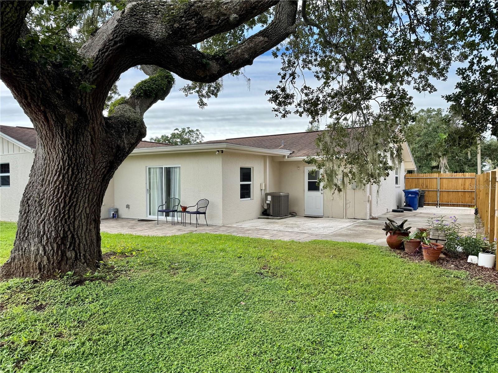 RIDGEWOOD ESTATES 14TH ADD - Residential