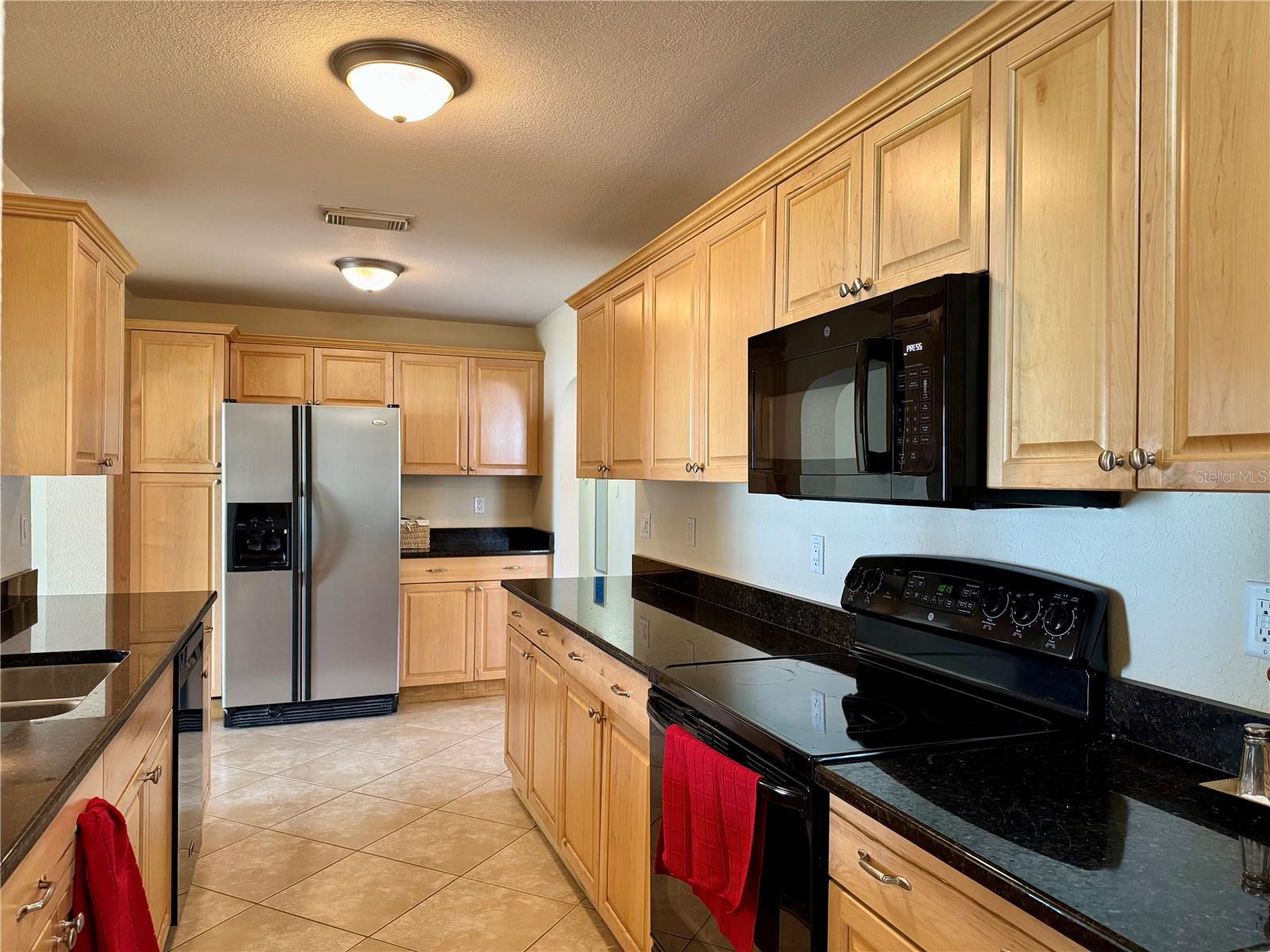 RIDGEWOOD ESTATES 14TH ADD - Residential