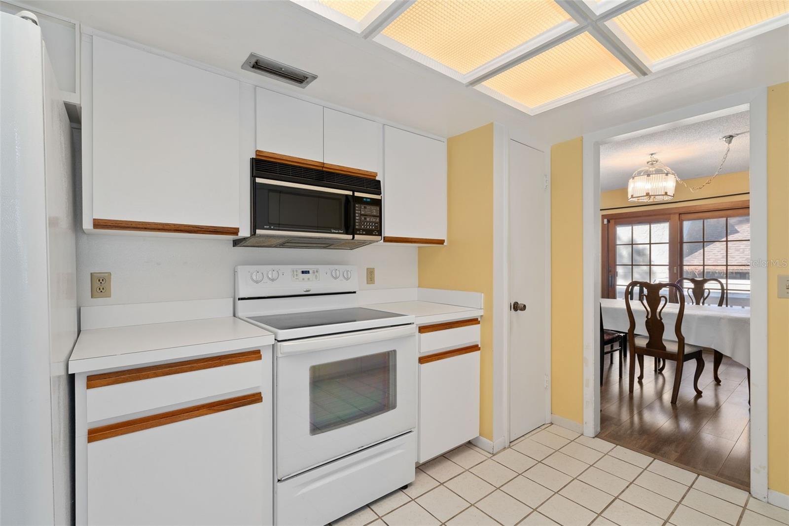 114 HIDDEN OAK DRIVE