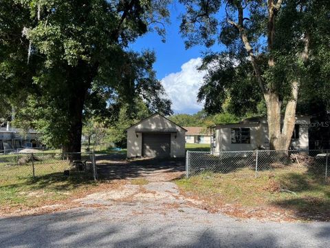 A home in SUMMERFIELD