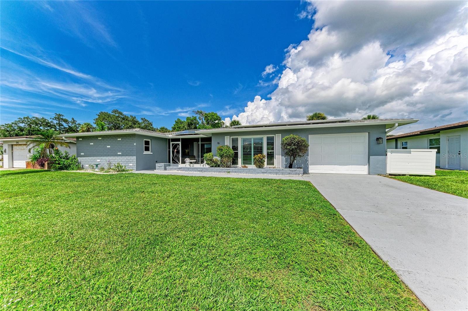 16 OAKLAND HILLS PLACE