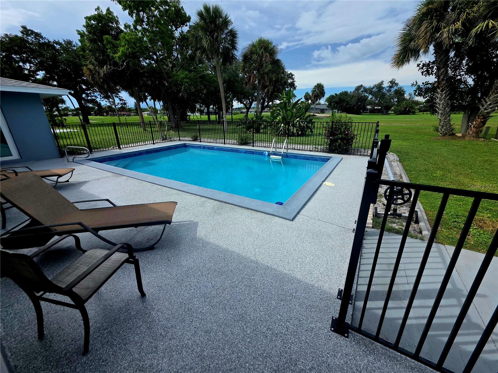 16 OAKLAND HILLS PLACE, ROTONDA WEST, FL, 33947 1 16 OAKLAND HILLS PLACE