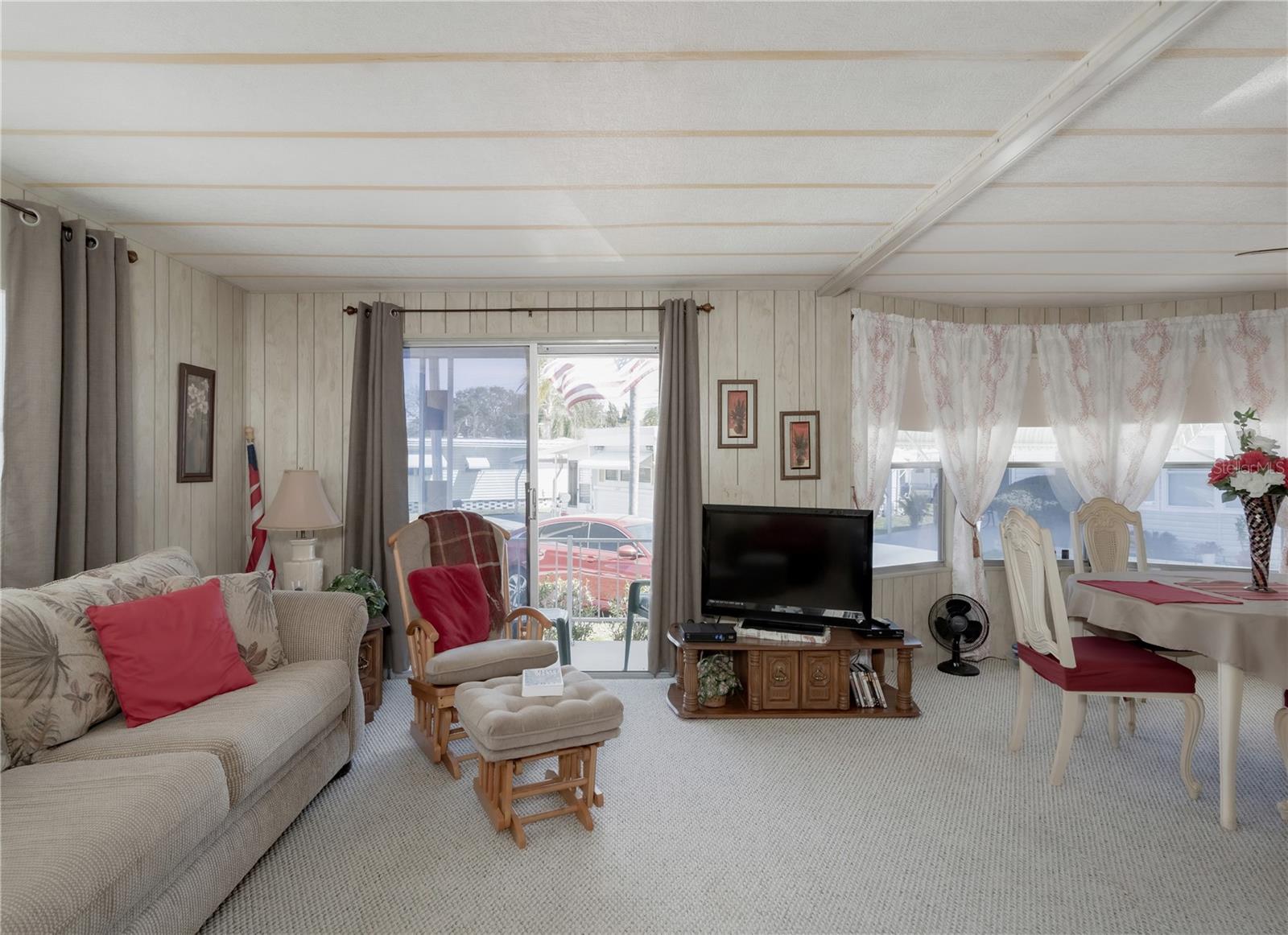 MAGNOLIA MANOR MOBILE HOME PARK UNREC - Residential