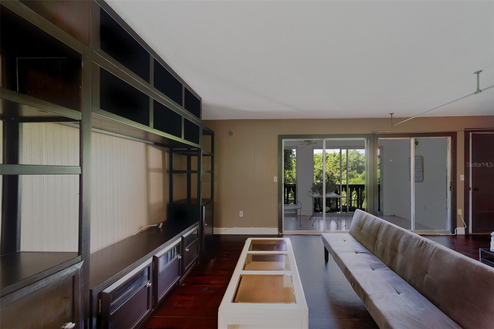 HARBOUR TOWNE CONDO - Residential Lease