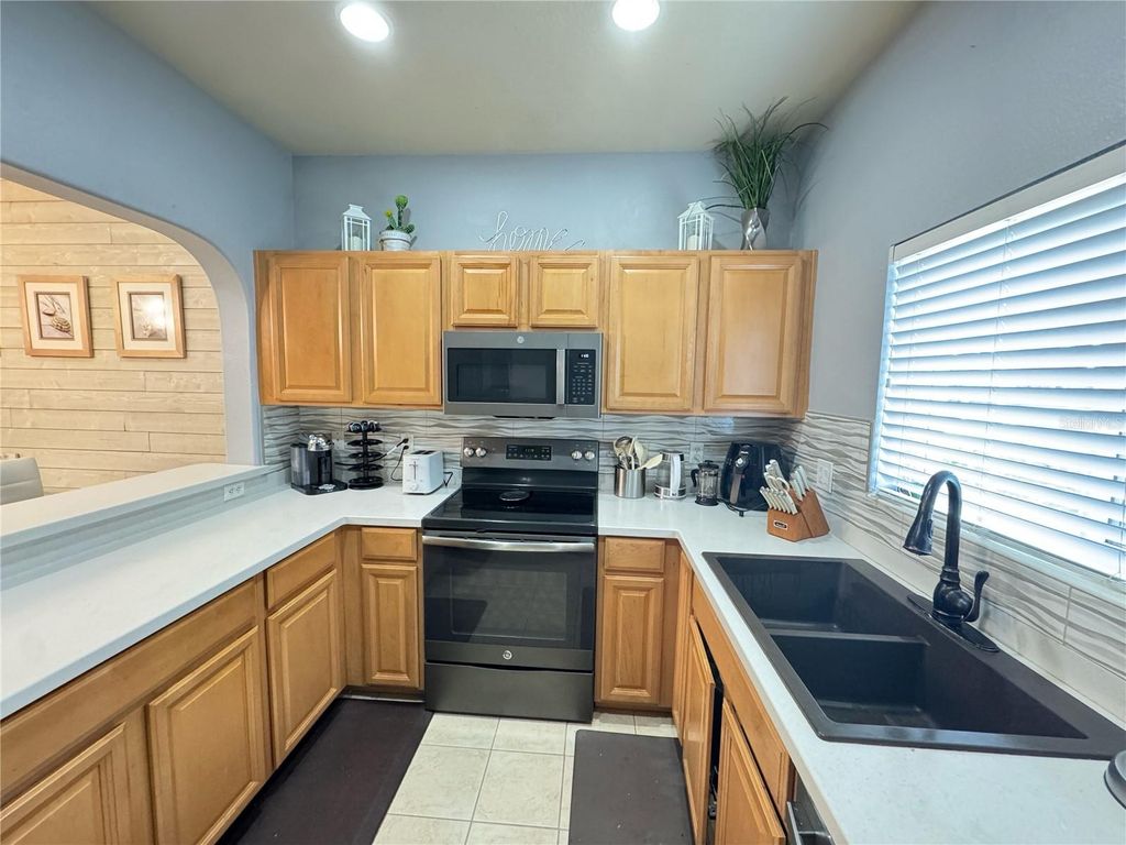 Photo of 12350 Destiny Drive, Venice, FL 34292 (MLS # A4680341)