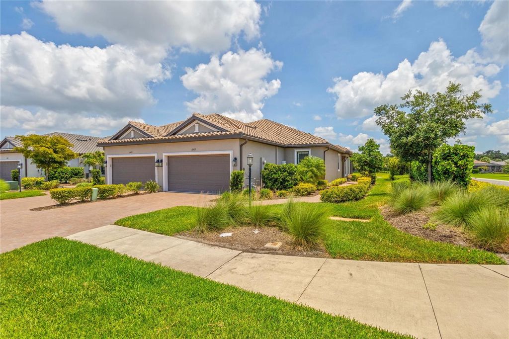 Photo of 10429 Morning Mist Lane, Sarasota, FL 34241 (MLS # A4692445)