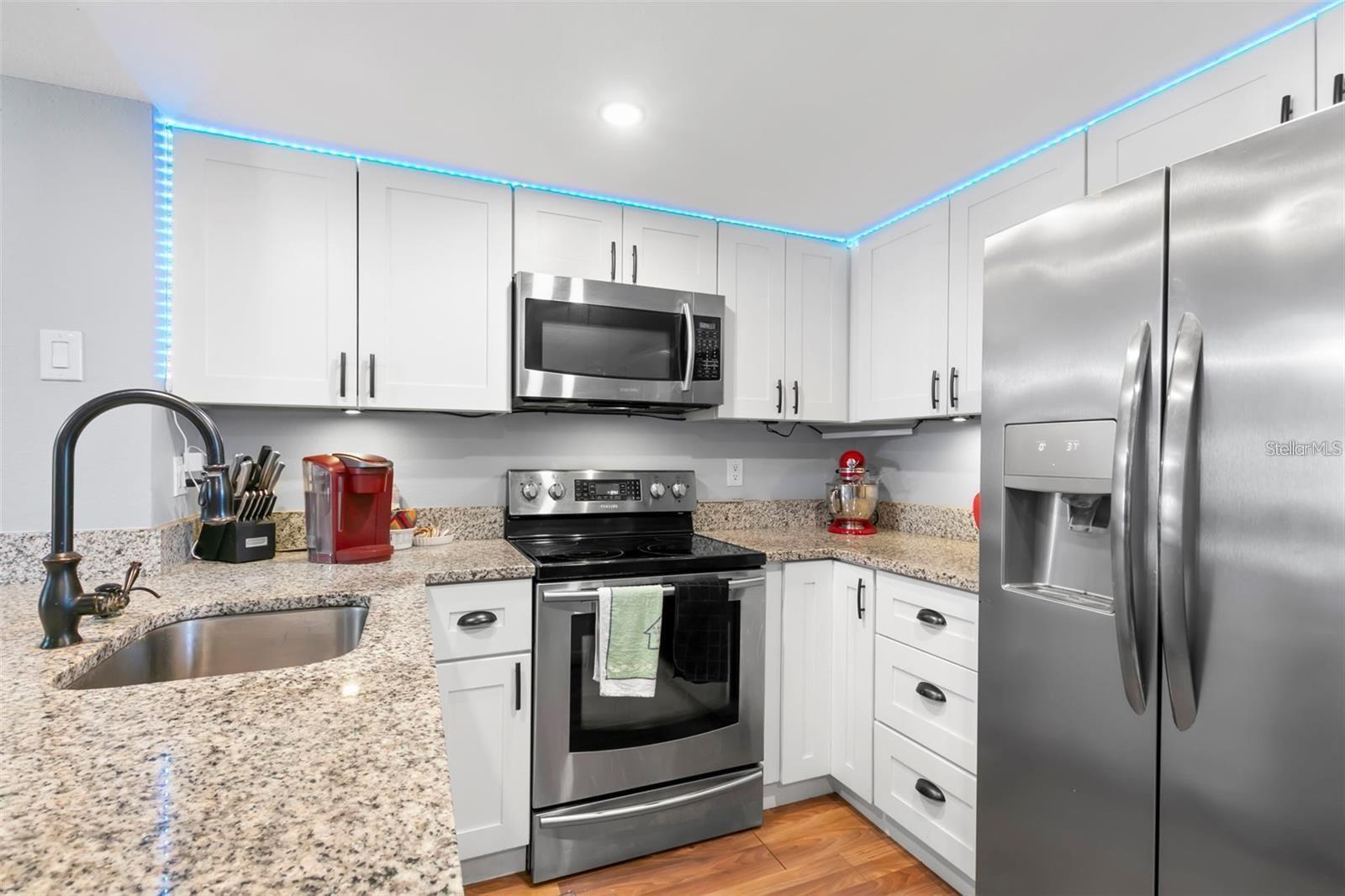 PINEBROOK ESTATES - Residential Lease