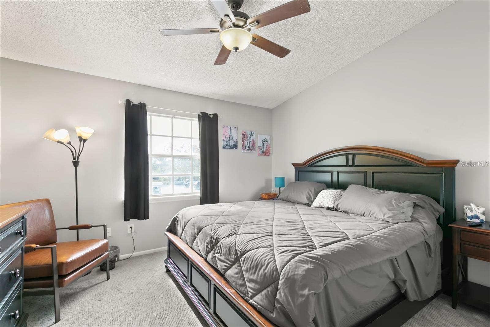 PINEBROOK ESTATES - Residential Lease