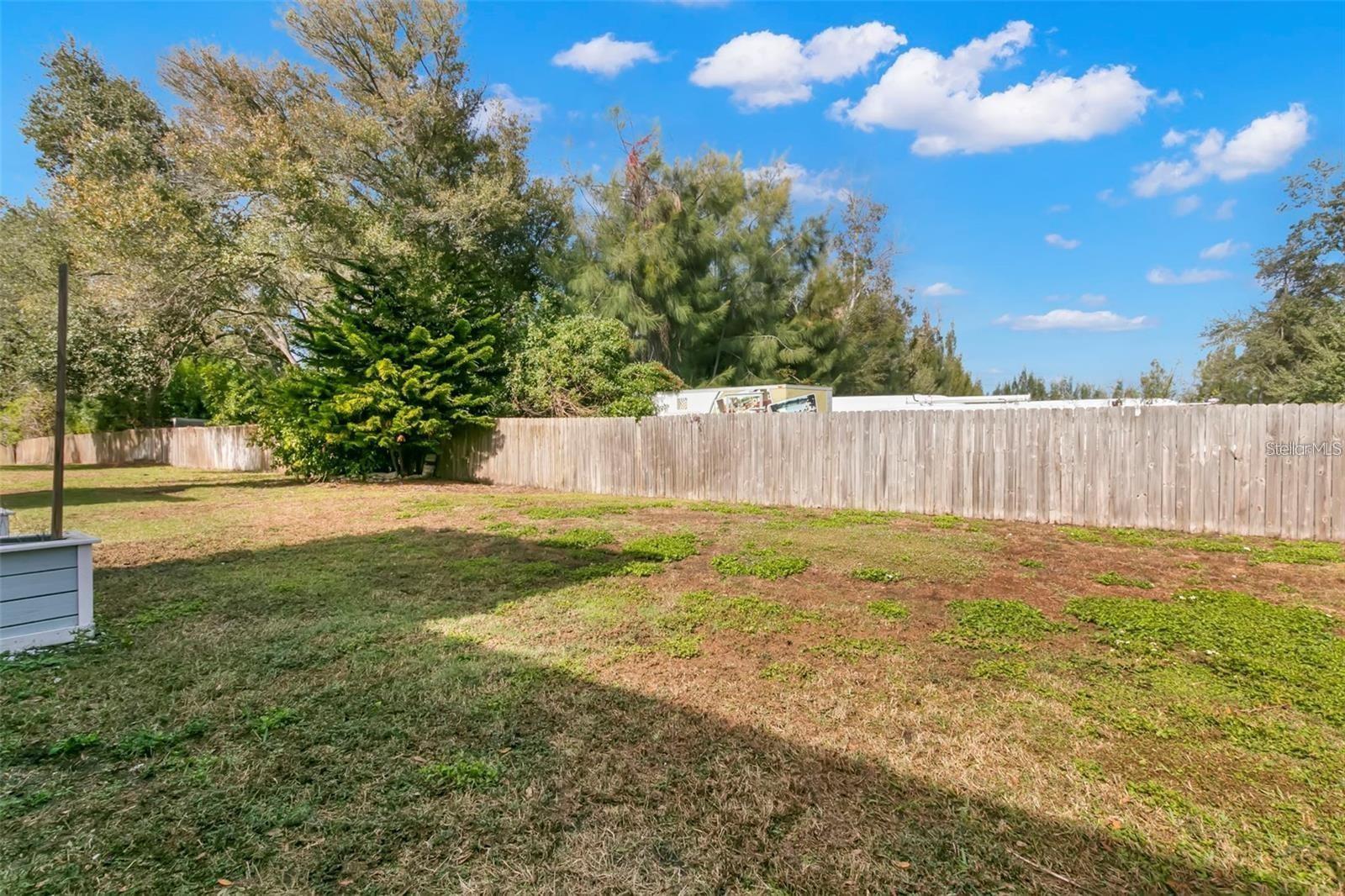 PINEBROOK ESTATES - Residential Lease