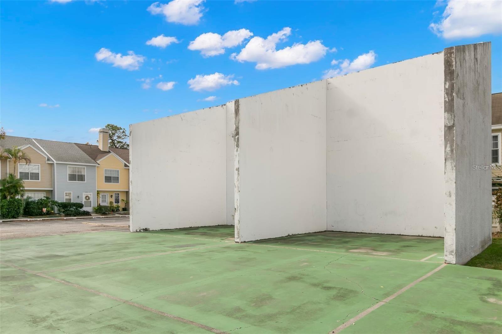 PINEBROOK ESTATES - Residential Lease