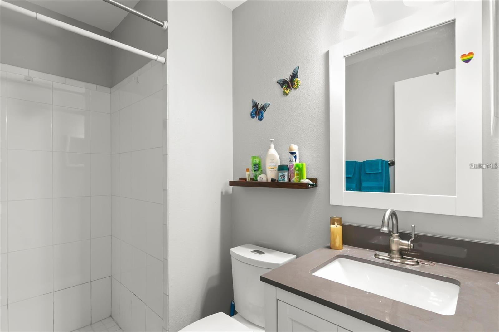 PINEBROOK ESTATES - Residential Lease