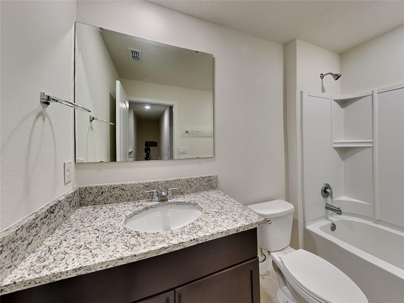 PALMS PH 5 - Residential Lease