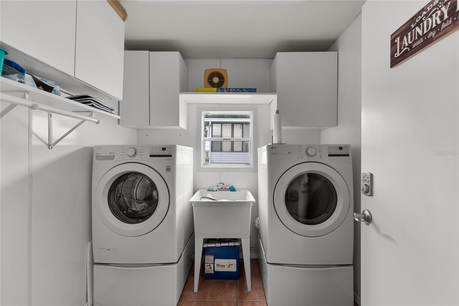 MOUNT OLIVE SHORES PH 03 - Residential