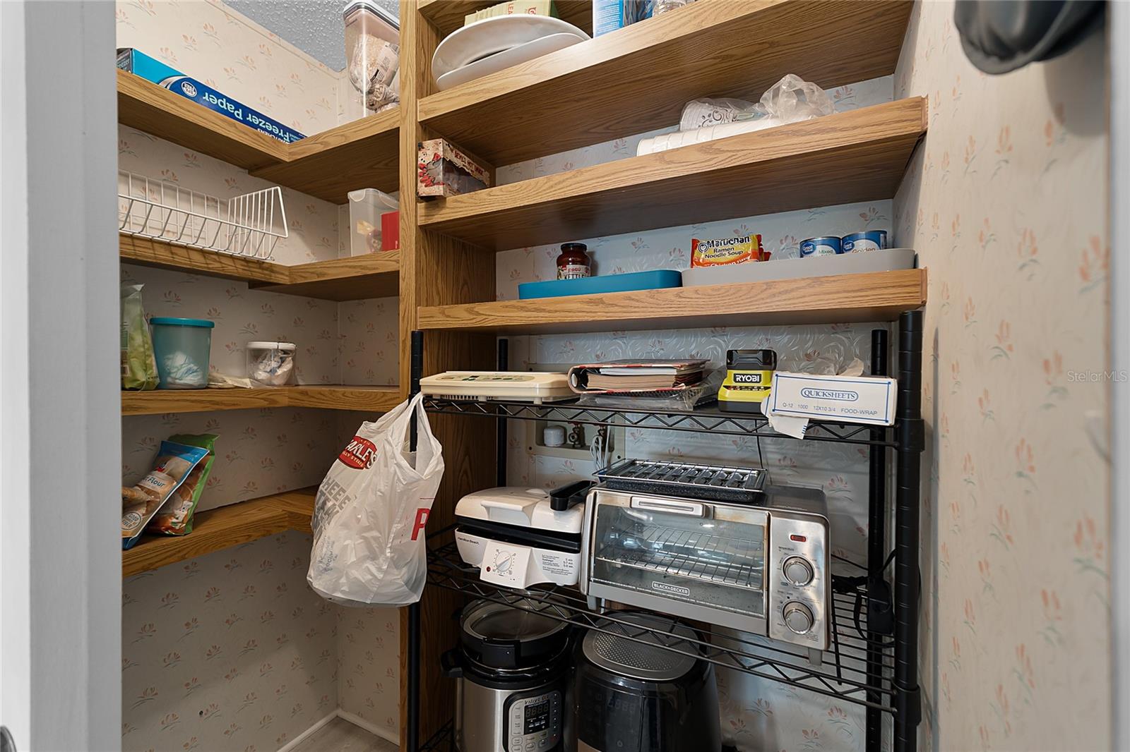 MOUNT OLIVE SHORES PH 03 - Residential