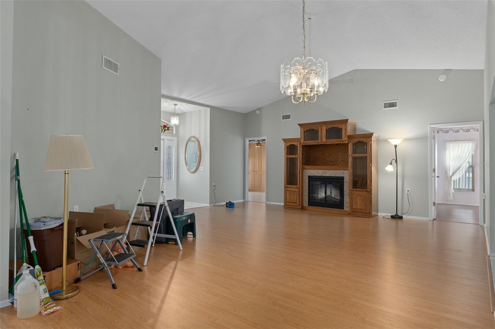 TIMBER PINES - Residential