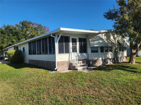 Tiny photo for 24921 Pine Hill, Leesburg, FL 34748 (MLS # G5105547)