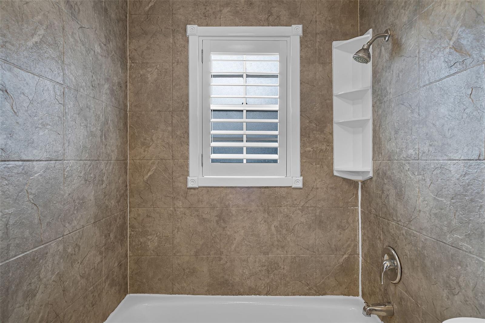 ERROL CLUB VILLAS 04 - Residential Lease