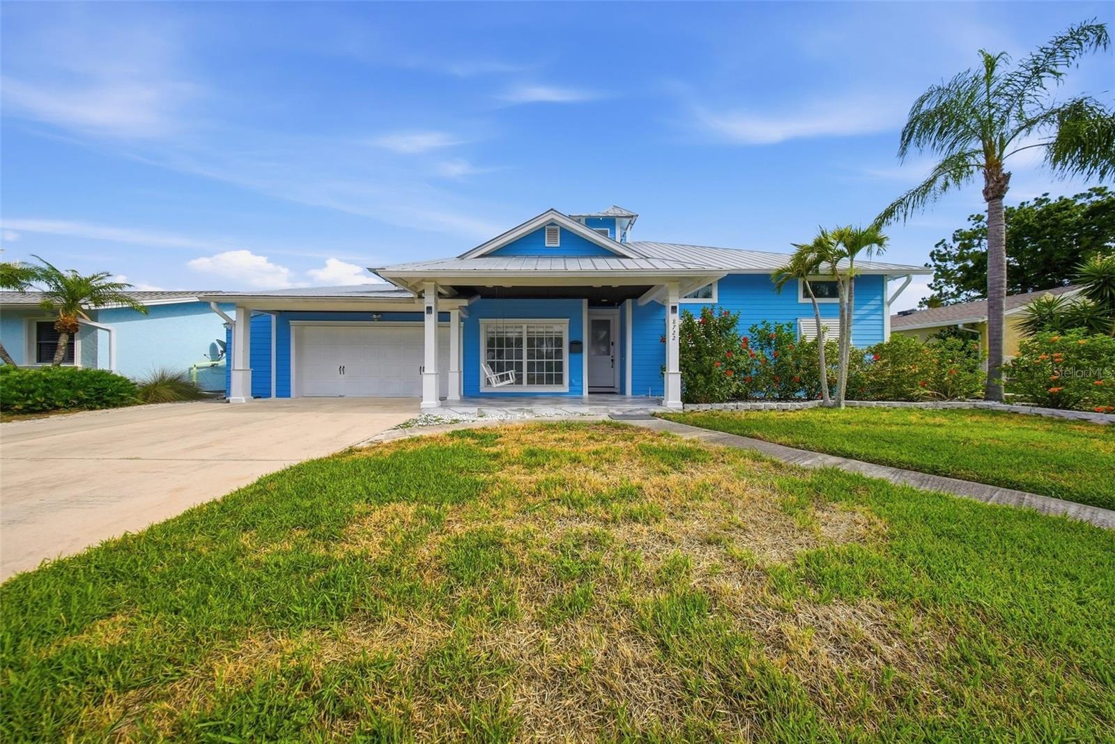 8722 PALISADES DRIVE