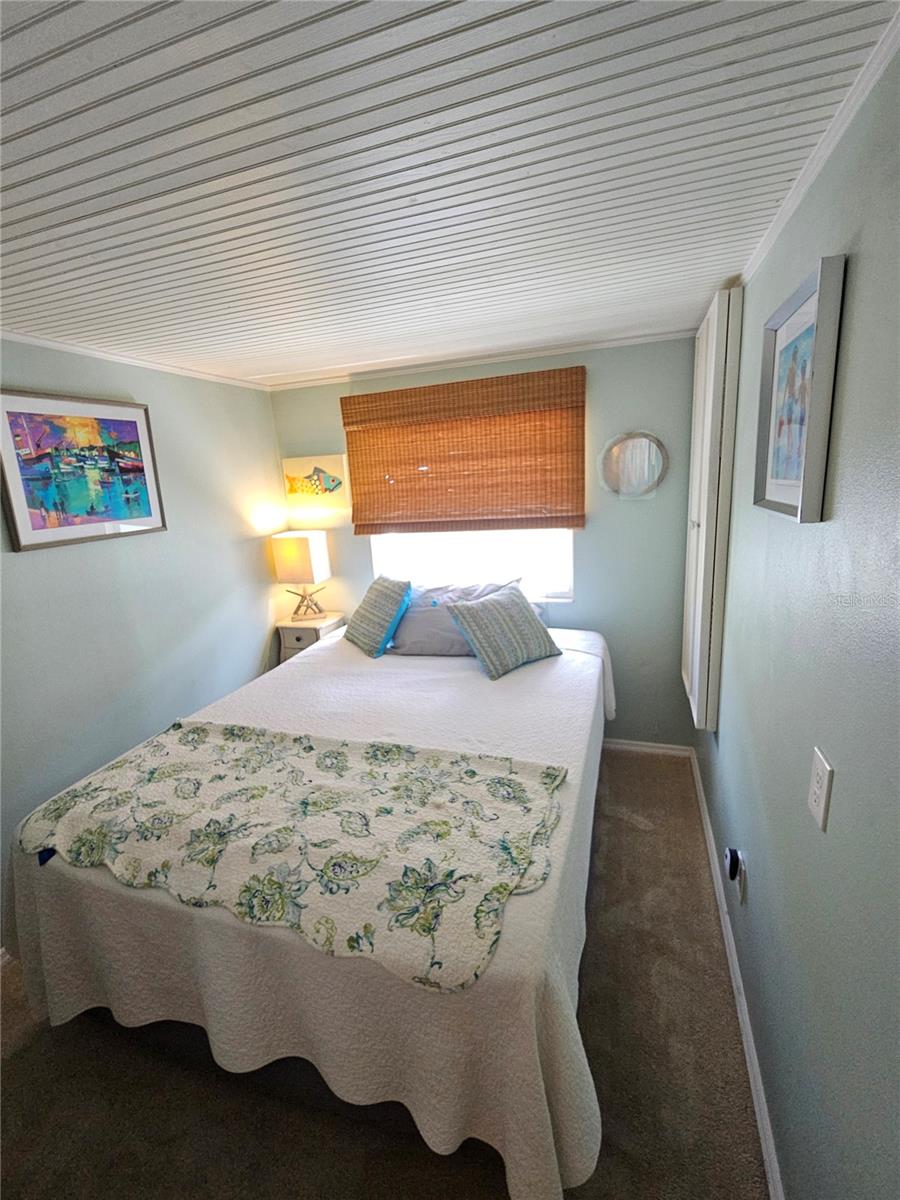 HARBOR LIGHTS MHP CO-OP - Residential