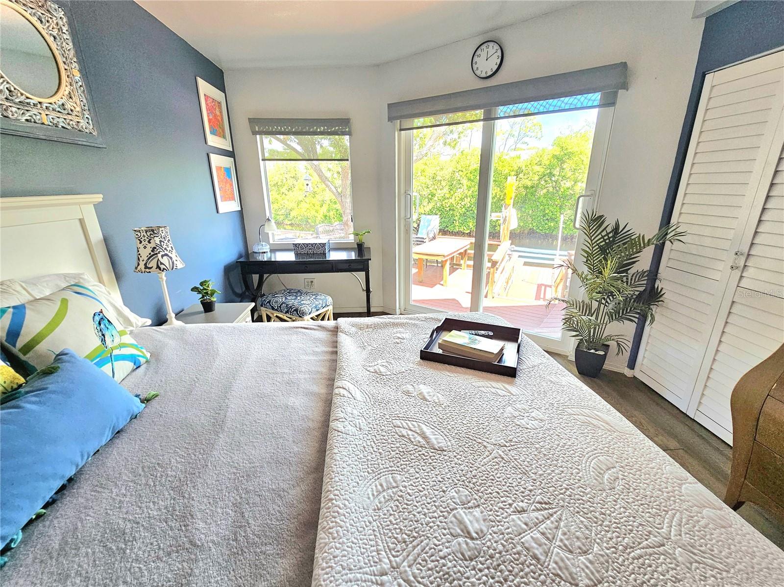 HARBOR LIGHTS MHP CO-OP - Residential