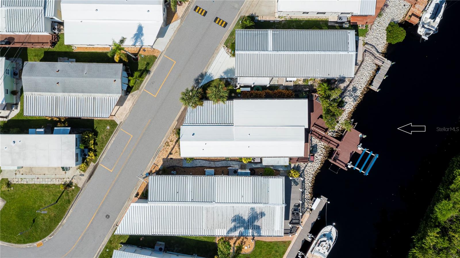 HARBOR LIGHTS MHP CO-OP - Residential