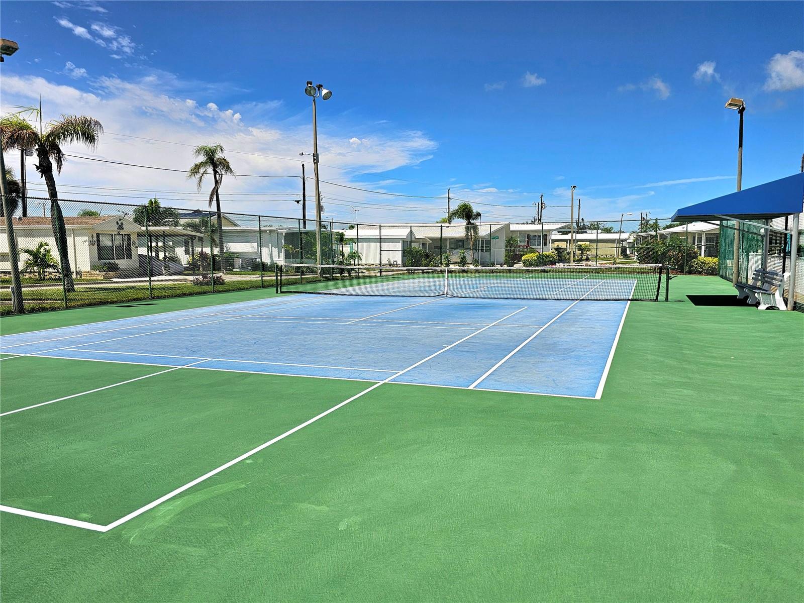 HARBOR LIGHTS MHP CO-OP - Residential