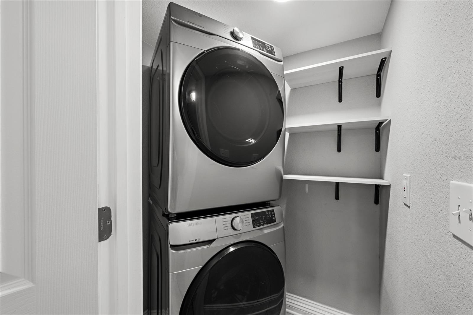 BON AIR WEST - Residential