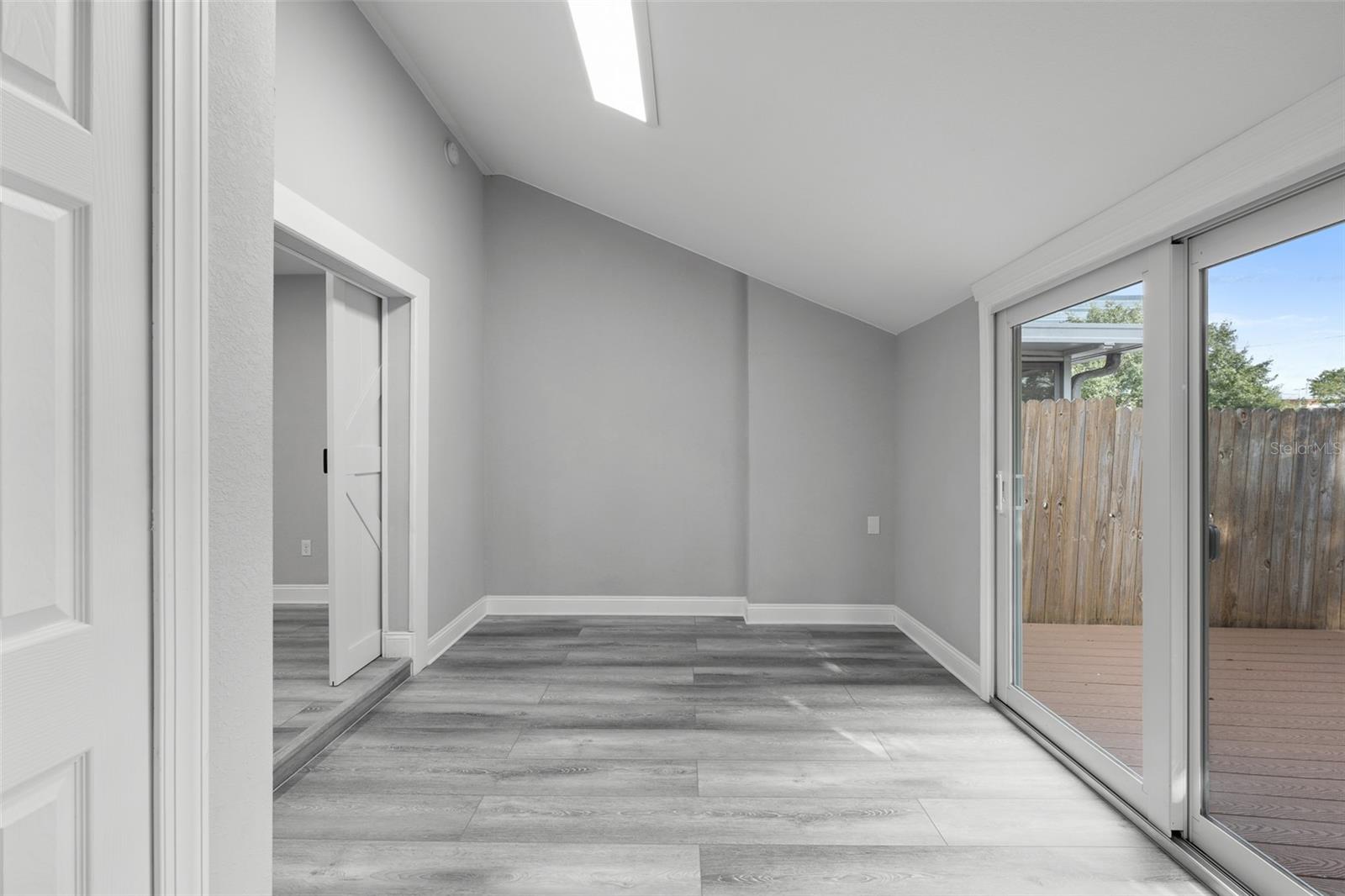 BON AIR WEST - Residential