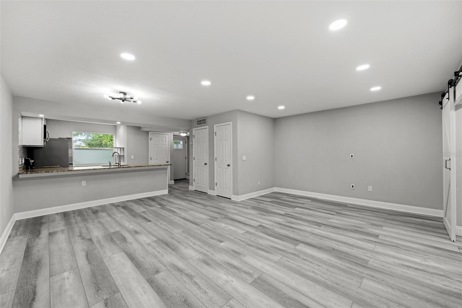 BON AIR WEST - Residential