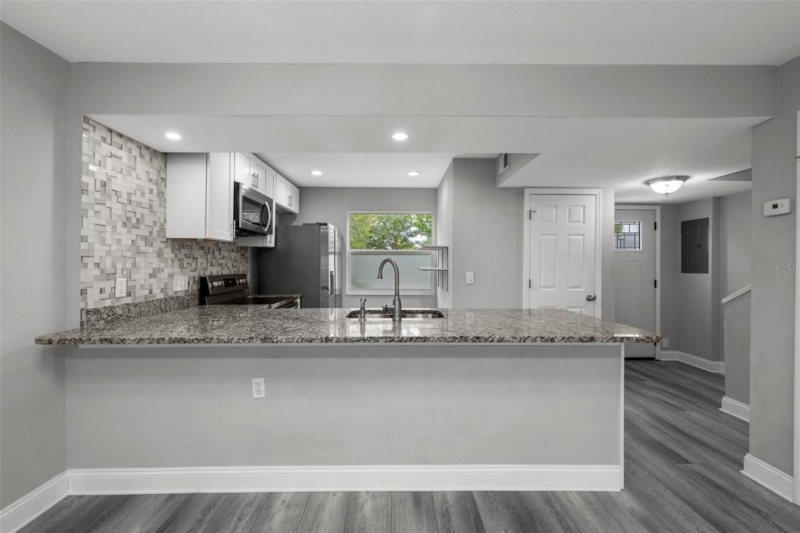 BON AIR WEST - Residential