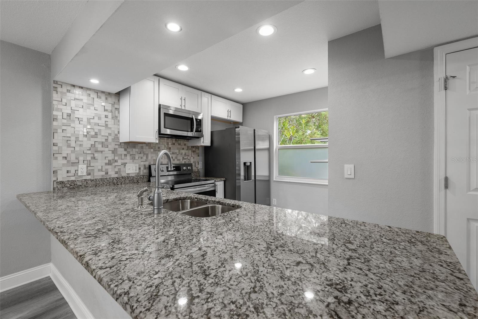 BON AIR WEST - Residential