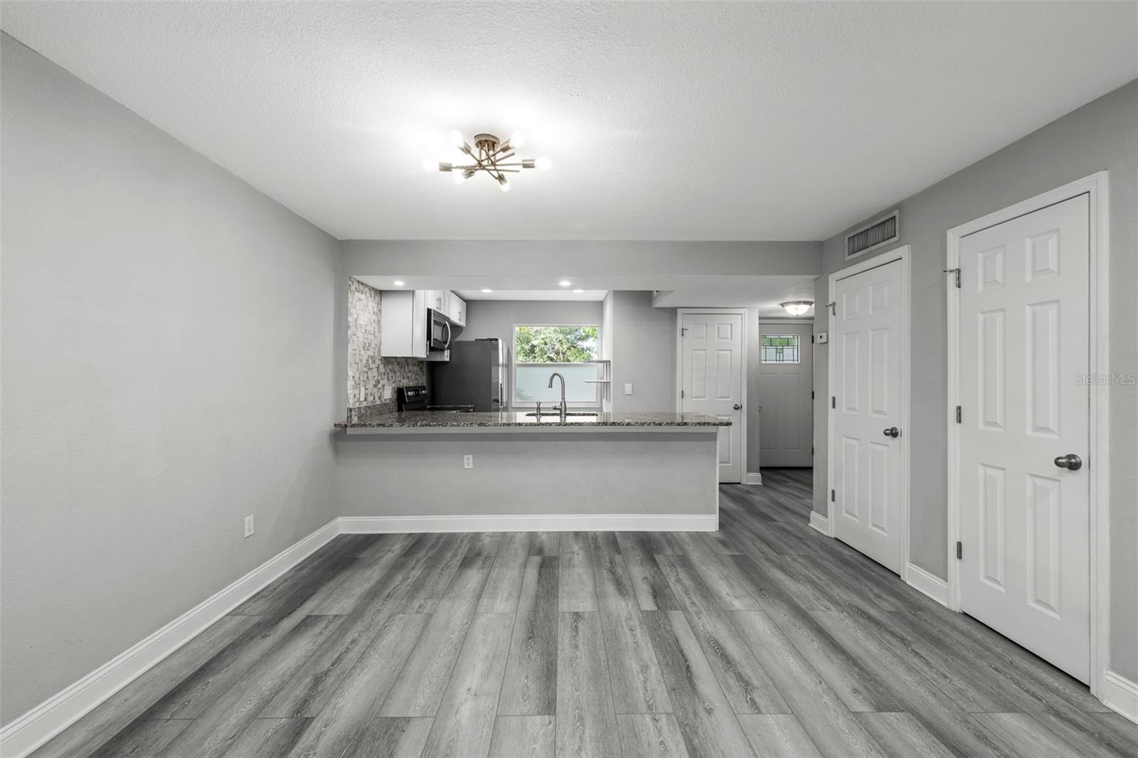 BON AIR WEST - Residential