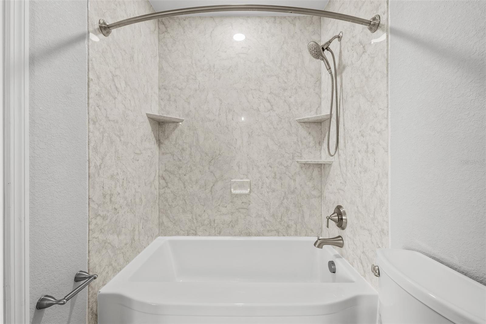 BON AIR WEST - Residential