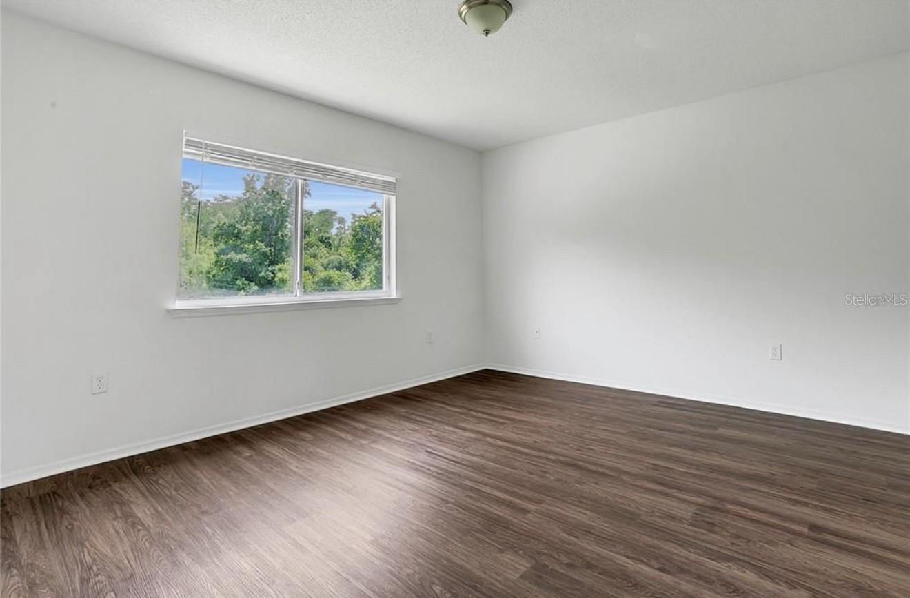 MEADOW CREEK 44/58 - Residential Lease