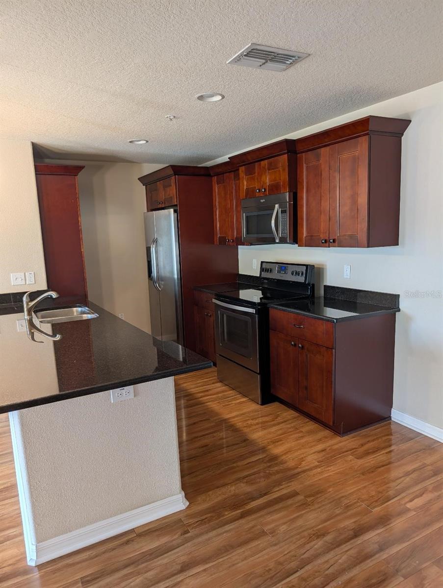 REGENCY PALMS CONDOS - Residential Lease