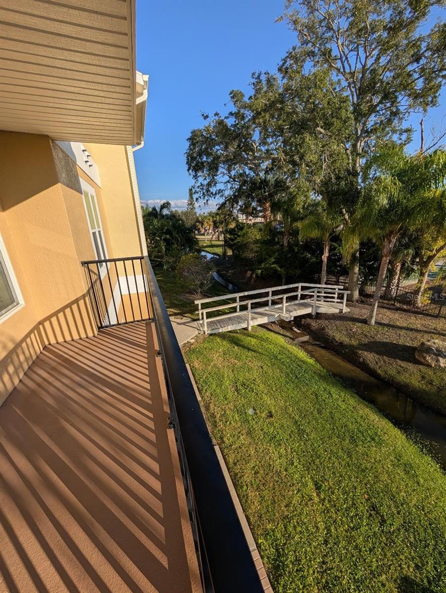 REGENCY PALMS CONDOS - Residential Lease