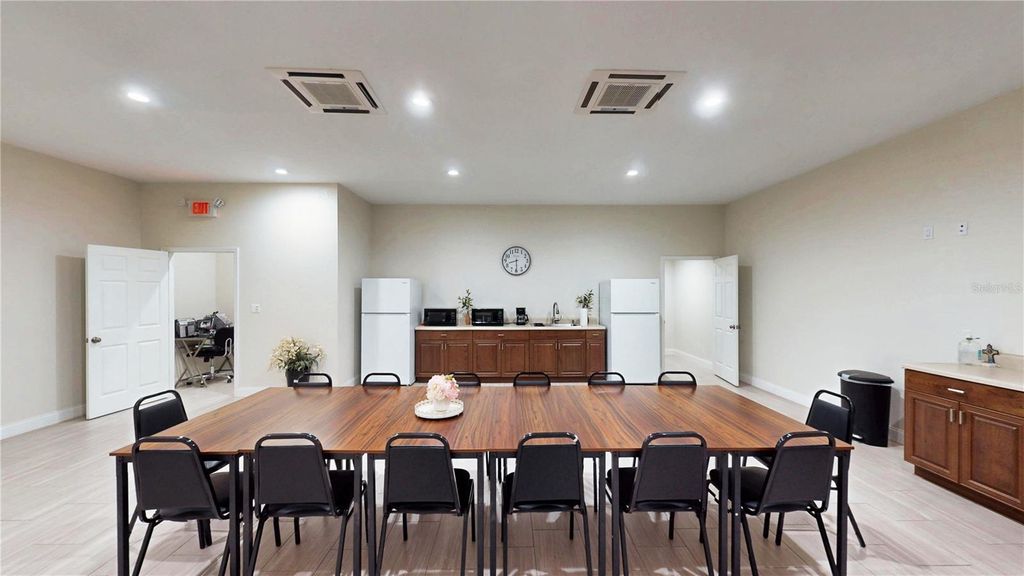 Photo of 605 Orange Street, Homeland, FL 33847 (MLS # P4934094)