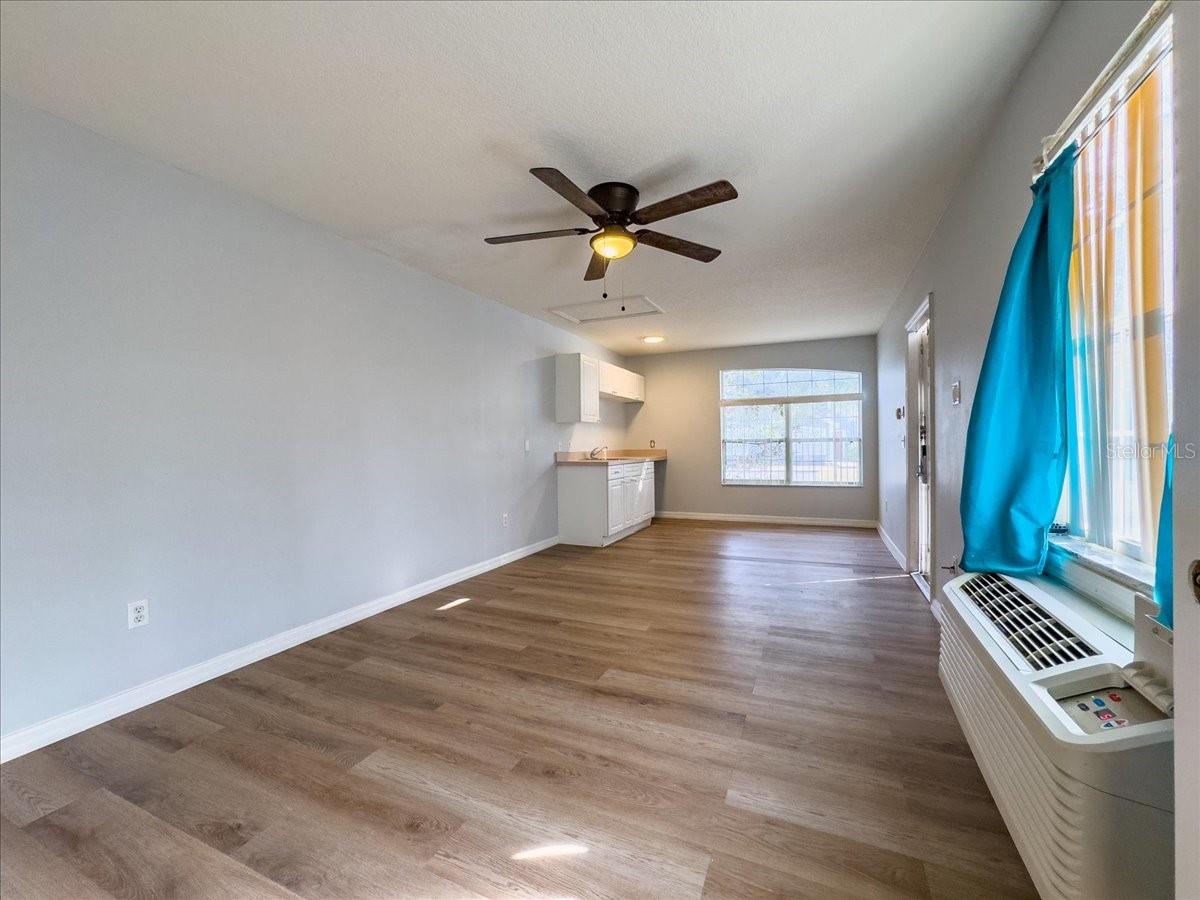 ISLAND CLUB WEST PH 01 - Residential Lease